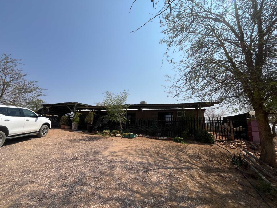 5 Bedroom Property for Sale in Upington Northern Cape